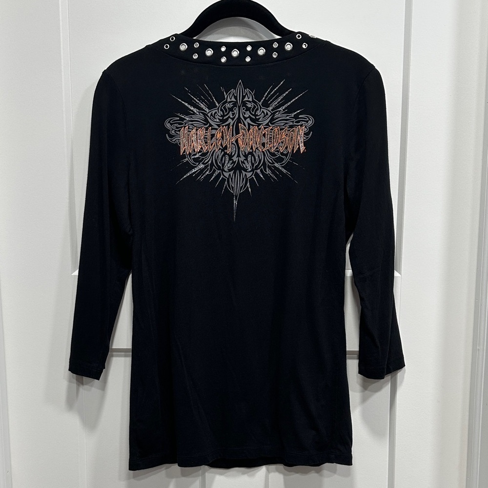 Harley-Davidson Black 3/4 Sleeve V-Neck Top Size Medium - Picture 3 of 11